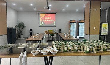 公司举办“芒种·粽情宏景”暨第二季度员工食堂座谈会